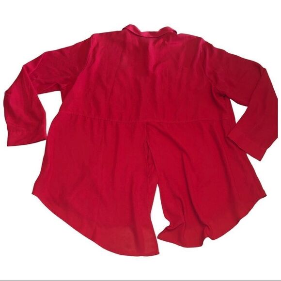 Lane Bryant Womens Plus Size 22/24 Red Split Back‎ Button Blouse Christmas D1 - Picture 5 of 5